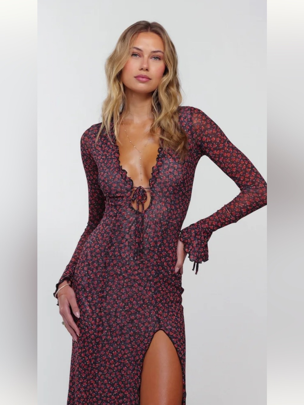 ISO *WANTED* Resa Lennon in Besos XS
